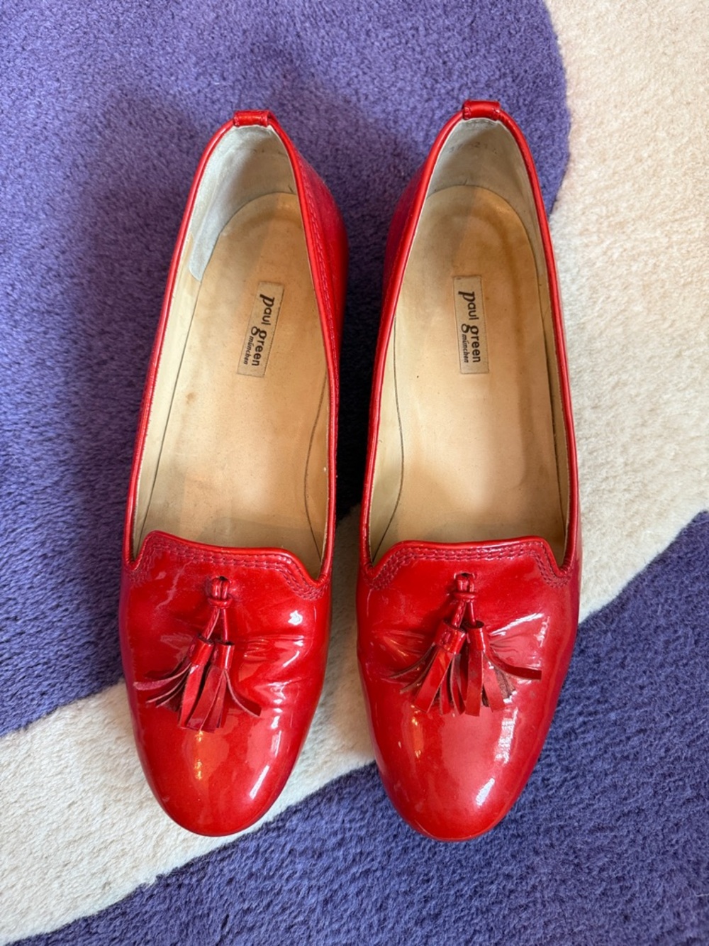 Paul Green Glossy Orange Patent Tassel Loafers - Picture 2 of 10